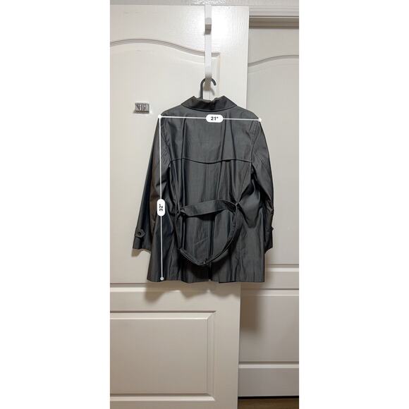 BURBERRY Grey trench coat Nova Check - Picture 6 of 9